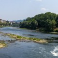 Najduža italijanska reka počela je da presušuje: Ugrožava je toplotni talas, ali joj preti još jedna opasnost