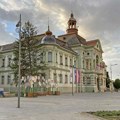 Gradonačelnik našim parama plaća stranačkoj koleginici usluge štampanja i koričenja