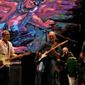 Rokenrol i revija hitova na Ušću: Muzički vremeplov grupe Dire Straits Legacy u Beogradu