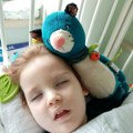 Mala Minja boluje od retke bolesti i hitno joj je potrebna pomoć