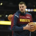 Da li je Nikola Jokić jedan od 10 najboljih u NBA istoriji?