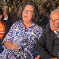 (Foto) otac Marije Šerifović posle dugo vremena u javnosti: Bivša žena Verica mu odmah prišla: "Sedi Rajko pored mene"