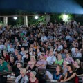 „Uaaaa“ pomoćniku gradonačelnika Subotice, orile se pištaljke i nestala struja usred govora laureata: Nova.rs na otvaranju…