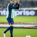 Tadić debitovao pobedom