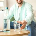 Plastične flaše se ponovo menjaju: Posle čepa koji se ne skida stiže nova obavezna promena
