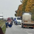 Putnik otkrio šta se desilo 2 minuta pre prevrtanja autobusa: "Pozvao je kolegu i rekao da autobus pišti"
