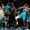 (VIDEO) Veče nasilja u NBA: Dve tuče i šest isključenja