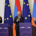 Potvrđeno strateško partnerstvo EU i Jermenije! U Jerevanu usvojena deklaracija, poseban akcenat na bezbednosti i odbrani…