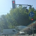 (Фото) Судар у Топчидеру: Комби се закуцао у "шкоду", стварају се гужве