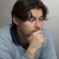 U ovoj dekadi života se osećamo najgore! Naučnici imaju jasno objašnjenje: Nije reč o krizi srednjih godina, evo šta se…