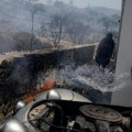 Ambasadi se u Grčkoj obratile tri srpske državljanke, jedna porodica evakuisana