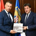 Bezbednosti izazovi i regionu i svetu: Održan sastanak ministara Nešić i Gašića