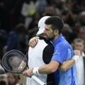 Grigor plakao, Novak ga tešio: Izvini, nije lako izgubiti finale /video/