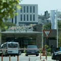 Novi pretres u hotelu „Podgorica“ u Crnoj Gori: Jedna osoba privedena zbog posedovanja pištolja