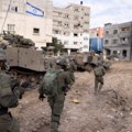 Netanjahu raspustio ratni kabinet; IDF gađale stambena naselja u Gazi