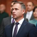 Aleksić (NPS): Vučić angažovao huligane da demotiviše ljude na protestu