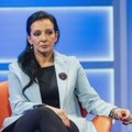 Tepić objavila nove dokumente i pročitala navodnu Skaj prepisku, Vučić najavio vanrednu konferenciju