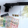 Mladom Obrenovčaninu pronađeni droga i pištolj sa prigušivačem: Određeno mu zadržavanje