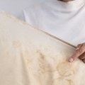 Сви перемо постељину, али заборављамо јастуке Прави су расадник гриња, прашине и зноја, ево како да их освежите!