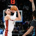 (Video) NBA liga: Rajakovićev Toronto pobedio Atlantu, Majami izgubio uz 14 poena Jovića