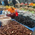 Bujanovačka pijaca pred Badnji dan i Božić, ponuda velika a ovo su cene