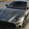 Aston Martin Vanquish 25