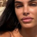 Skinula se najzgodnija žena našeg fudbalera skroz gola: Jovana objavila slike sa nudističke plaže