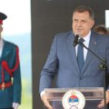 Dodik posthumno odlikovao 60 boraca VRS, na Ozrenu proslavljen Vidovan