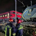 Sudar vozova u Italiji! Povređeno 17 osoba, spasioci objavili detalje - Oglasio se i Salvini, istražiće ko je odgovoran…