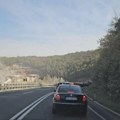 Vraćaju se Srbi sa produženog prazničkog vikenda: Dugačke kolone vozila na magistralnom putu Zlatibor - Čačak, kolaps u…