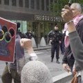 "Izbacili ste Rusiju, izbacite Izrael": Protesti zbog dvostrukih aršina pred Olimpijske igre - "Pariz 2024" (video)
