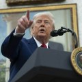 Tramp potpisuje istorijsku naredbu: Menja se američka politika prema Siriji