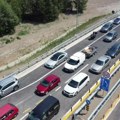 Kolone u Francuskoj duže od 1.000 kilometara: Pojačan saobraćaj zbog odmora, ljudi zarobljeni!