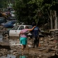 Nezapamćene poplave; Klizišta odnela desetine života; Čitava država "pliva" FOTO/VIDEO
