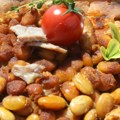 “Pasulj grofica” je posni specijalitet Fruške Gore! Recept star vekovima, čisti organizam i daje snagu u hladnim danima