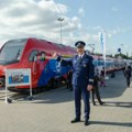 Režim opet obustavio železnički saobraćaj, građani već krenuli za Beograd