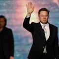 Илон Маск постао први билионер
