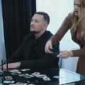 Uroš Živković priznao: „Supruga me je naterala da izađem iz zone komfora“ - Pevač progovorio o vrelim scenama
