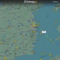(Foto) Ovo je danas najpraćeniji avion na svetu! Poleteo iz Dubaija, više od 70.000 ljudi gledalo njegov let: Evo ko se u…