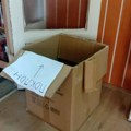 U Biblioteci kutija sa poklon knjigama