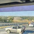 (Foto) zadnji deo "fijata" zgužvan kao limenka: Stravična nesreća na auto-putu kod robne kuće "Ikea": Sudarila se najmanje dva…