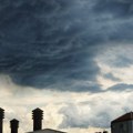 Noćas se nebo nad Srbijom menja: Evo gde stižu oblaci, kiša i pad temperature