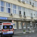 Muškarac pao sa velike visine u Batajnici, sa teškim povredama prebačen u KBC Zemun