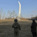 Severna Koreja testirala unapređenu vođenu raketu kalibra 240 milimetara