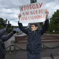 Pristalice ruskog opozicionara Navaljnog demonstrirale povodom njegovog rođendana