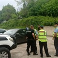 Skandal u Peći: Policija lažne države sprečila porodice uhapšenih Srba u slučaju "Brezovica" da plate kauciju za njihovo…