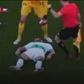 Uznemirujući snimak: Gudelj se srušio usred utakmice (video)