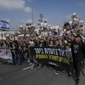 Stotine hiljada Izraelaca na protestu, postavili šatore ispred Kneseta: „Netanjahuu je jedino važno da ostane na vlasti“