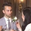 Mladoženja na venčanju zaboravio važan običaj - pogledajte reakciju mlade (VIDEO)