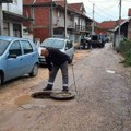 Zapušene šahte napravile haos po kućama, nadležni mudro ćute